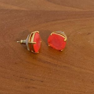 Pink Kate space studs